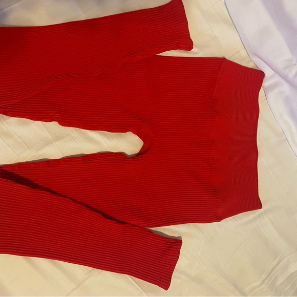 Red Ribbed Bombshell set.  Top M leggings xs.  New without tags! - Picture 8 of 8